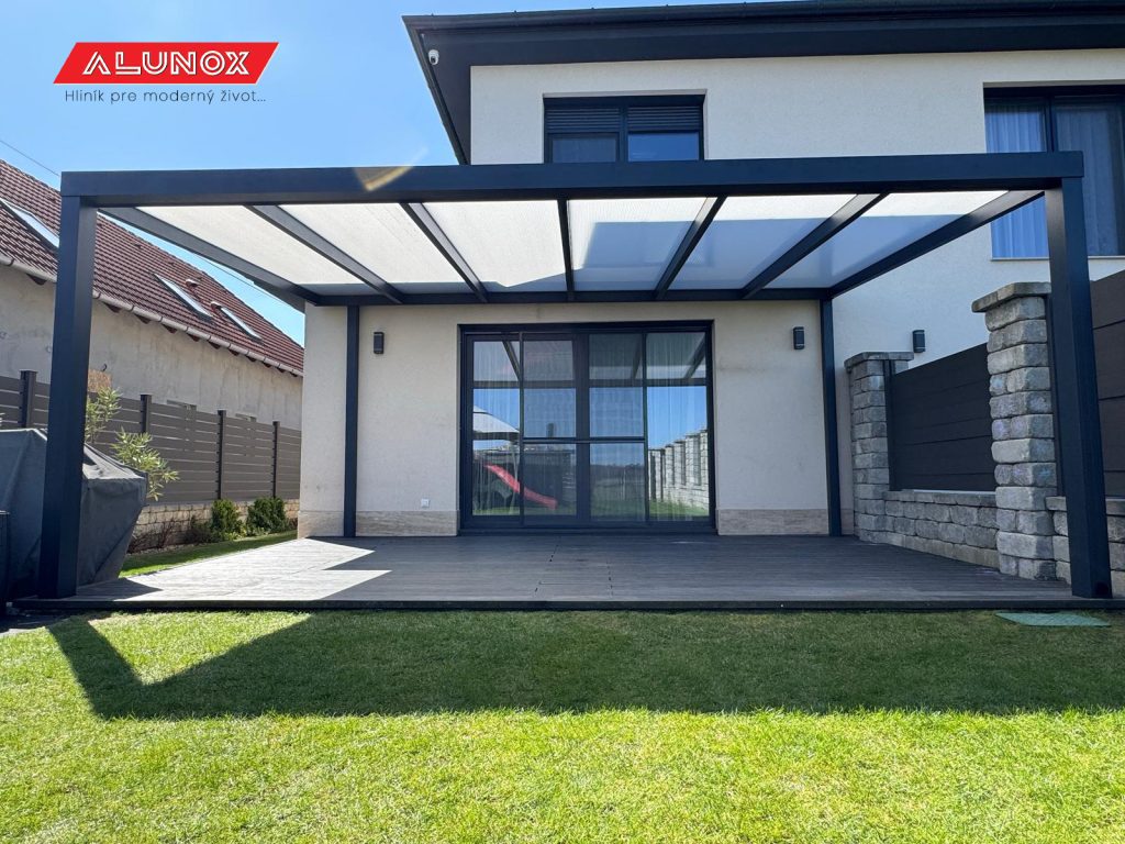 PERGOLA WEB01